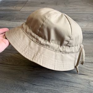 London Fog Beige Bucket Hat
